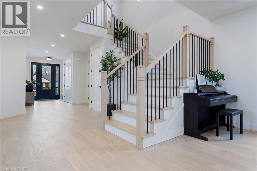 Photo 6 of 12 MACNEIL Court