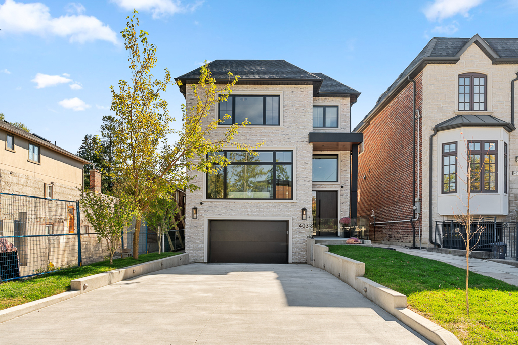 Photo 1 of The Melrose Residence.