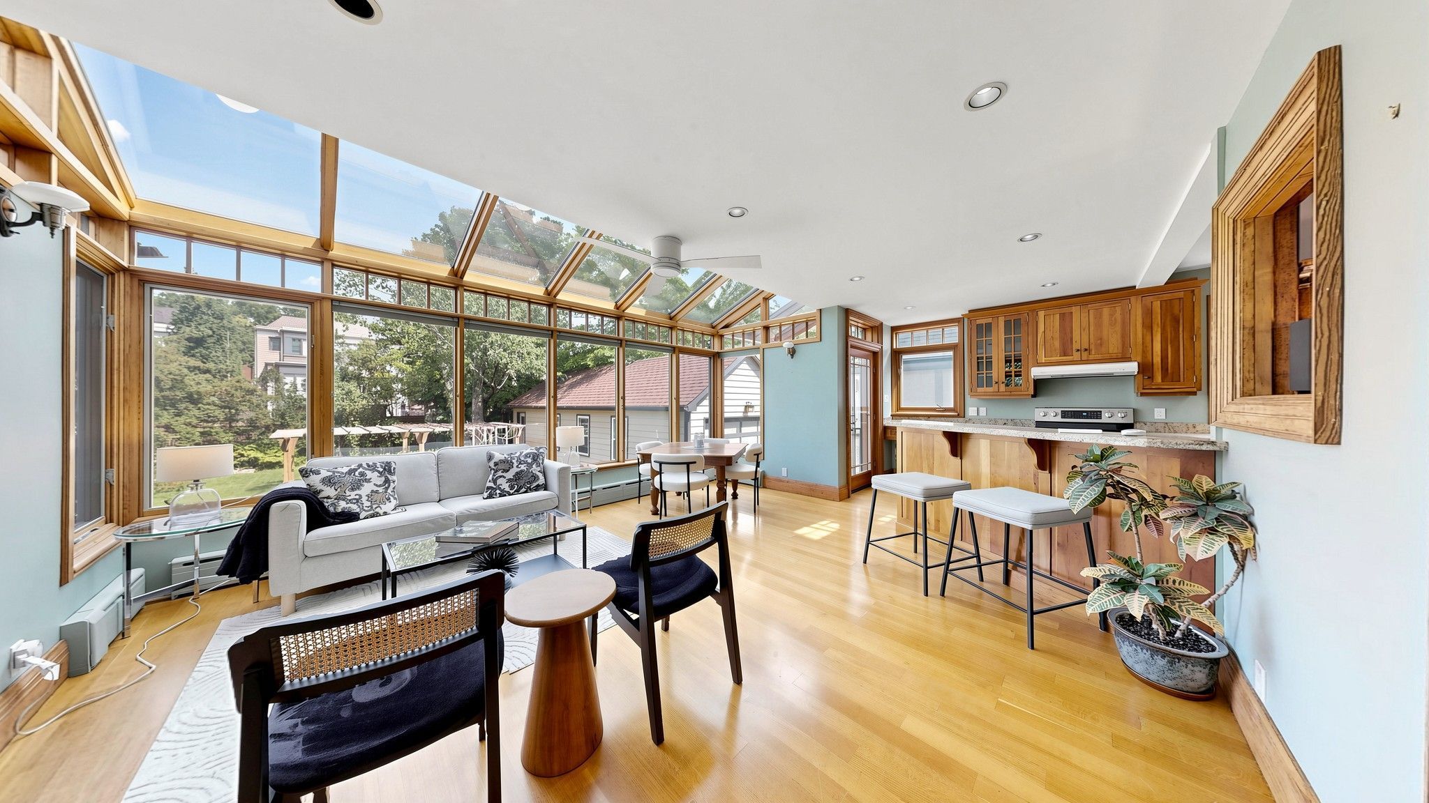 Photo 9 of Sheldrake Boulevard